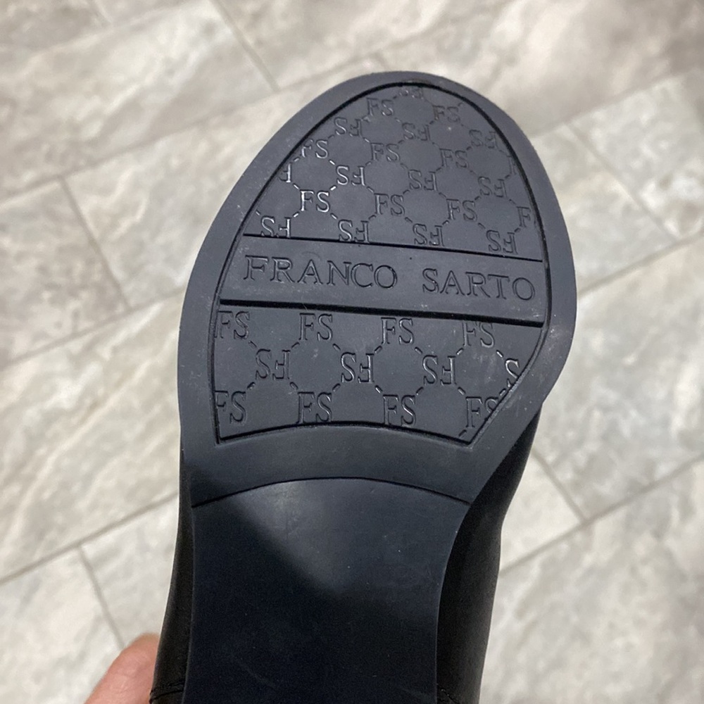 Franco sarto Black and Tan zippered boots size 6 - Picture 6 of 10